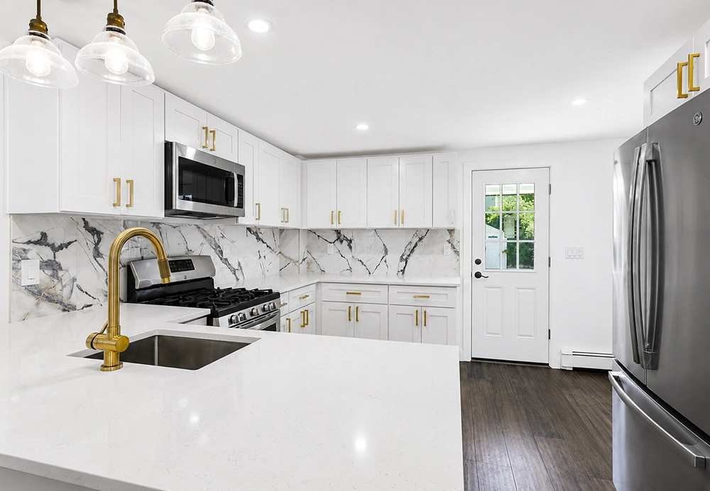 modern-kitchen-remodel-white-cabinets